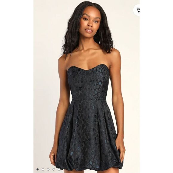 Lulus Wild About the Party Black Leopard
Jacquard Strapless Mini Dress size M - Picture 8 of 9
